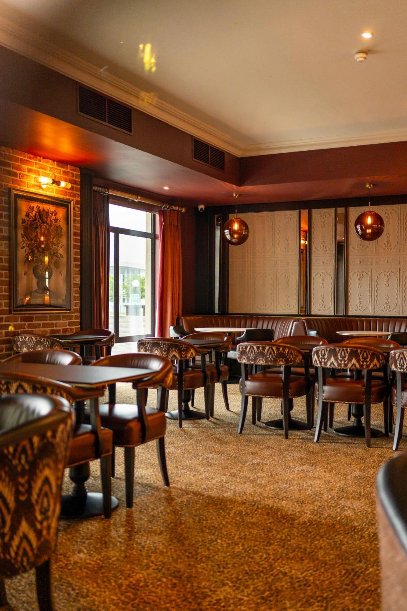 Talbot Hotel Карлоу Екстер'єр фото